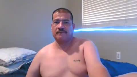 imbackmandosuknw online show from November 2025 06:00:02 PM