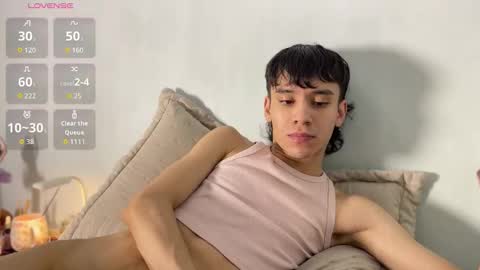 Snapshot of imcoltonalvin chatting on December 2025 06:29:02 AM Colton Alvin Independent model online show from December 2025 06:29:02 AM