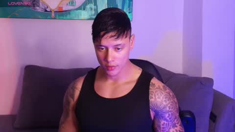 imconor online show from December 2025 10:18:02 PM