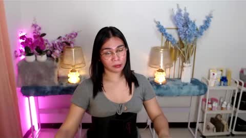 Snapshot of imdestined_foryou chatting on January 2025 02:43:01 AM Ashley online show from January 2025 02:43:01 AM