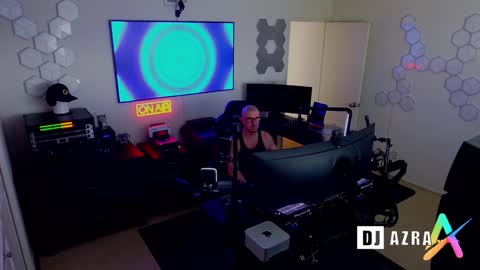 Snapshot of imdjazra chatting on December 2024 11:17:02 PM DJ Azra online show from December 2024 11:17:02 PM