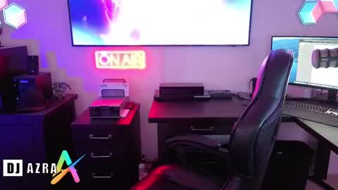 Snapshot of imdjazra chatting on February 2025 03:46:01 PM DJ Azra online show from February 2025 03:46:01 PM