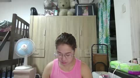 Snapshot of immaculate02 chatting on February 2025 05:32:01 AM Immaculate02 online show from February 2025 05:32:01 AM