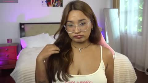 Snapshot of immahawaii chatting on October 2025 04:04:01 AM Imma online show from October 2025 04:04:01 AM