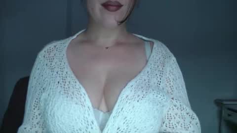 Pola online show from October 2025 09:24:01 PM