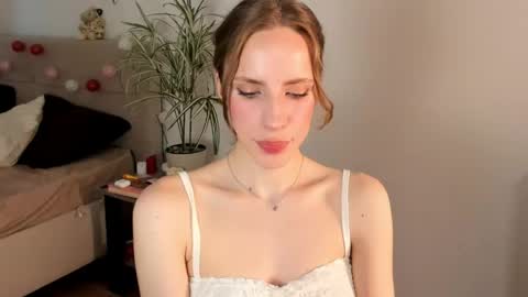 Snapshot of imogensy chatting on June 2026 02:12:01 PM my name Imo Fansly online show from June 2026 02:12:01 PM