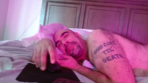 I use to be imeverythingandnothing online show from December 2024 02:21:01 PM