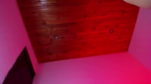 Snapshot of imven980 chatting on December 2024 10:18:02 PM imven980 online show from December 2024 10:18:02 PM