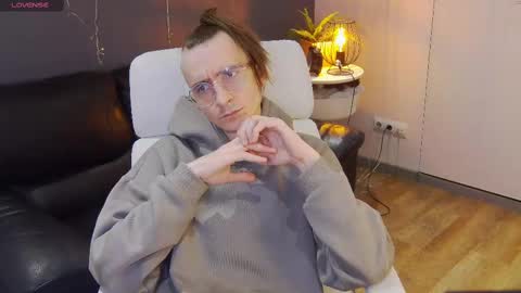 Snapshot of incandenza_ chatting on February 2025 07:49:02 PM incandenza_ online show from February 2025 07:49:02 PM