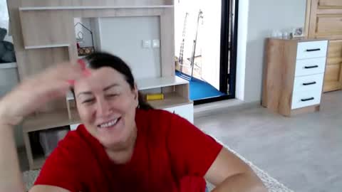 Snapshot of increible_della chatting on July 2026 08:05:01 AM Della online show from July 2026 08:05:01 AM