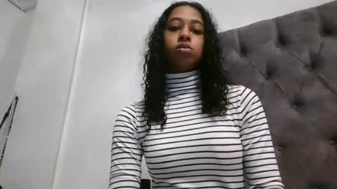 Snapshot of indanbella19 chatting on June 2026 04:36:02 AM indanbella19 online show from June 2026 04:36:02 AM