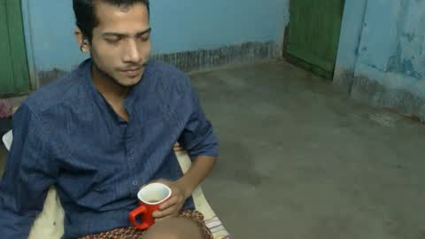 Snapshot of indian_bengali_boy chatting on November 2025 12:25:01 PM Suman Leo online show from November 2025 12:25:01 PM