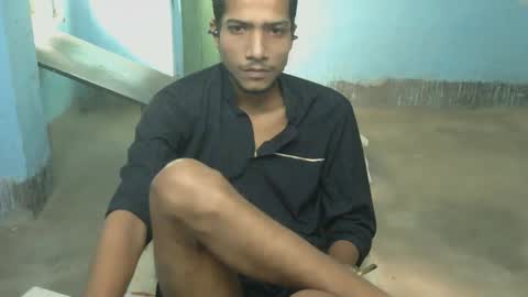 Snapshot of indian_bengali_boy chatting on November 2025 08:04:02 AM Suman Leo online show from November 2025 08:04:02 AM
