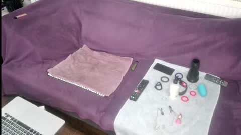 indian_exhibitionist online show from March 2026 10:48:01 PM