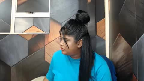 Melz online show from January 2026 06:49:01 AM