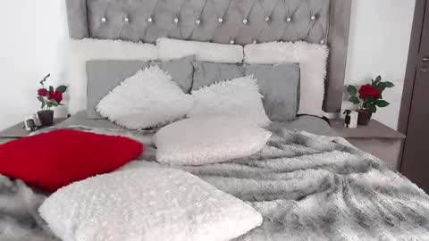 Snapshot of indian_temptationx chatting on January 2025 06:28:01 AM Santana online show from January 2025 06:28:01 AM