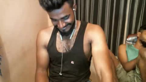 indian slim boy with big for u online show from June 2026 03:49:01 PM