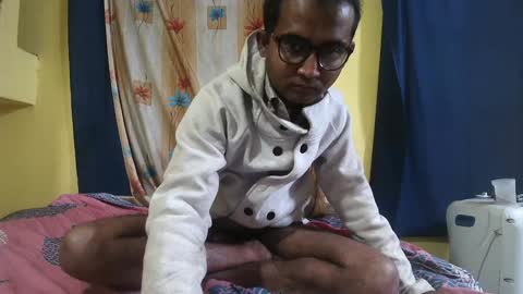 Snapshot of indiancumking chatting on January 2025 01:36:02 AM inindiancumking online show from January 2025 01:36:02 AM