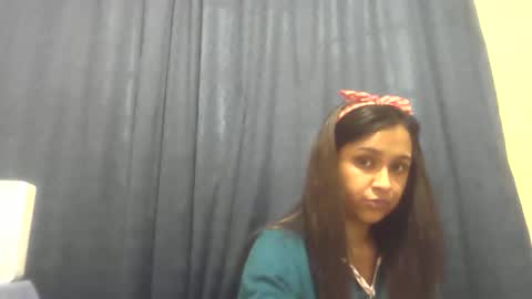 indiancutiexo online show from October 2025 03:30:01 PM