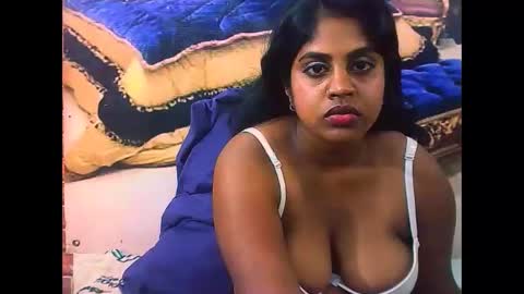 Snapshot of indiandiva27 chatting on February 2026 06:56:01 PM indiandiva27 online show from February 2026 06:56:01 PM