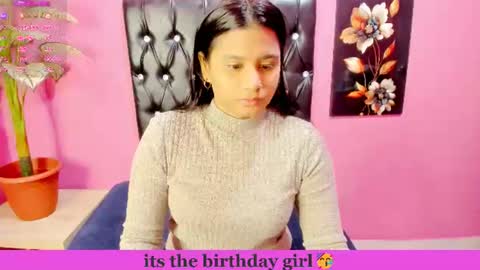 PARADISEQUEEN online show from July 2026 07:43:01 AM