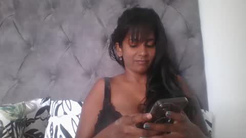 Snapshot of indianjasmin chatting on January 2025 05:05:02 AM priya online show from January 2025 05:05:02 AM