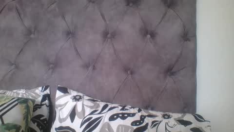 Snapshot of indianjasmin chatting on January 2025 10:18:02 AM priya online show from January 2025 10:18:02 AM