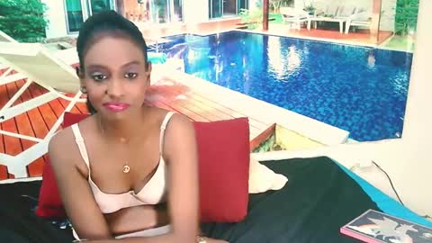 Leah online show from December 2024 07:47:01 AM