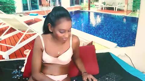 Leah online show from December 2024 10:50:01 AM