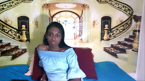 Leah online show from December 2024 11:08:02 PM