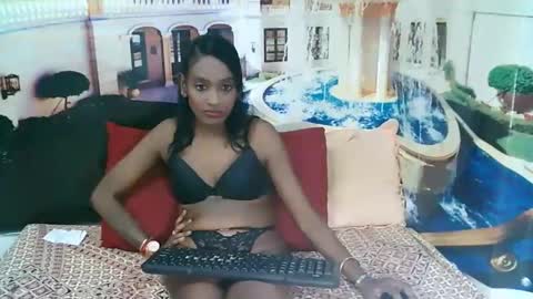 Leah online show from December 2024 09:03:01 AM