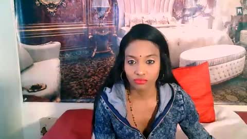 Leah online show from October 2025 06:46:02 AM