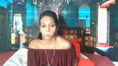 Leah online show from October 2025 10:32:02 PM