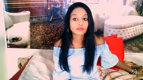 Leah online show from October 2025 06:16:02 AM