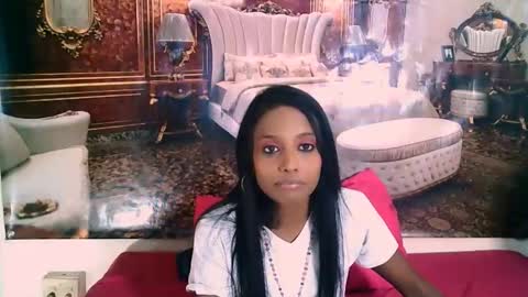 Leah online show from October 2025 05:33:01 AM