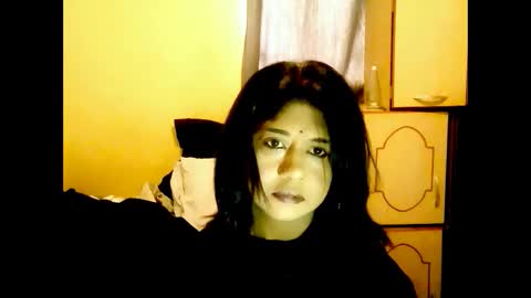 indianpleasures21 online show from March 2026 08:40:01 AM