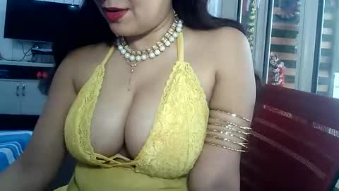 Radha online show from December 2025 08:23:01 AM