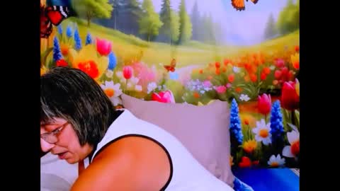 indianroxy27 online show from April 2026 07:54:01 PM