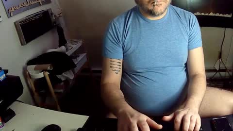 Snapshot of indigolvr chatting on December 2024 09:35:01 PM BroLOU online show from December 2024 09:35:01 PM