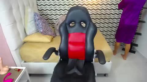   online show from February 2026 01:59:01 PM