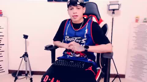 Snapshot of indomitablebeast chatting on July 2026 08:55:02 PM matias online show from July 2026 08:55:02 PM