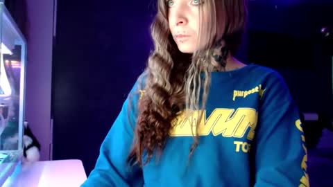 Snapshot of inesdesire chatting on January 2025 08:14:02 AM InesDesire online show from January 2025 08:14:02 AM