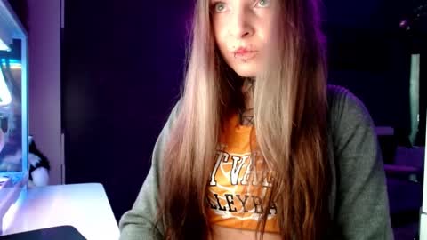 Snapshot of inesdesire chatting on February 2025 08:11:01 AM InesDesire online show from February 2025 08:11:01 AM