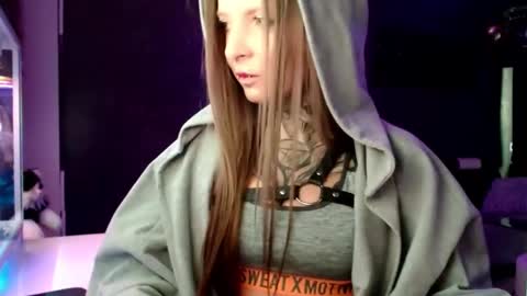 Snapshot of inesdesire chatting on February 2025 08:10:02 AM InesDesire online show from February 2025 08:10:02 AM