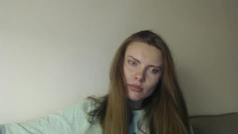 Sweet girl online show from November 2025 09:28:01 PM