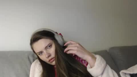 Sweet girl online show from February 2026 09:53:02 PM