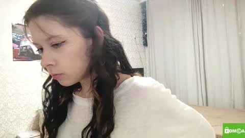 Emma online show from October 2025 12:38:02 PM