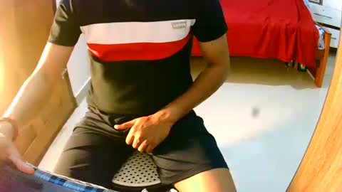 Inglorious Hairy Uncut online show from December 2024 07:29:02 PM