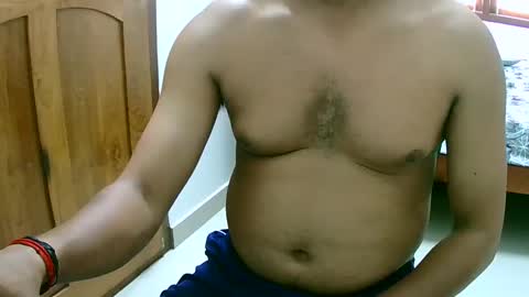 Inglorious Hairy Uncut online show from February 2025 10:29:01 AM