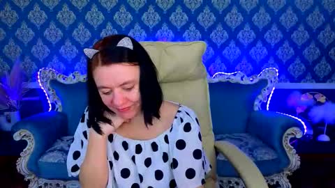 ingrit_tass online show from February 2026 06:30:02 AM